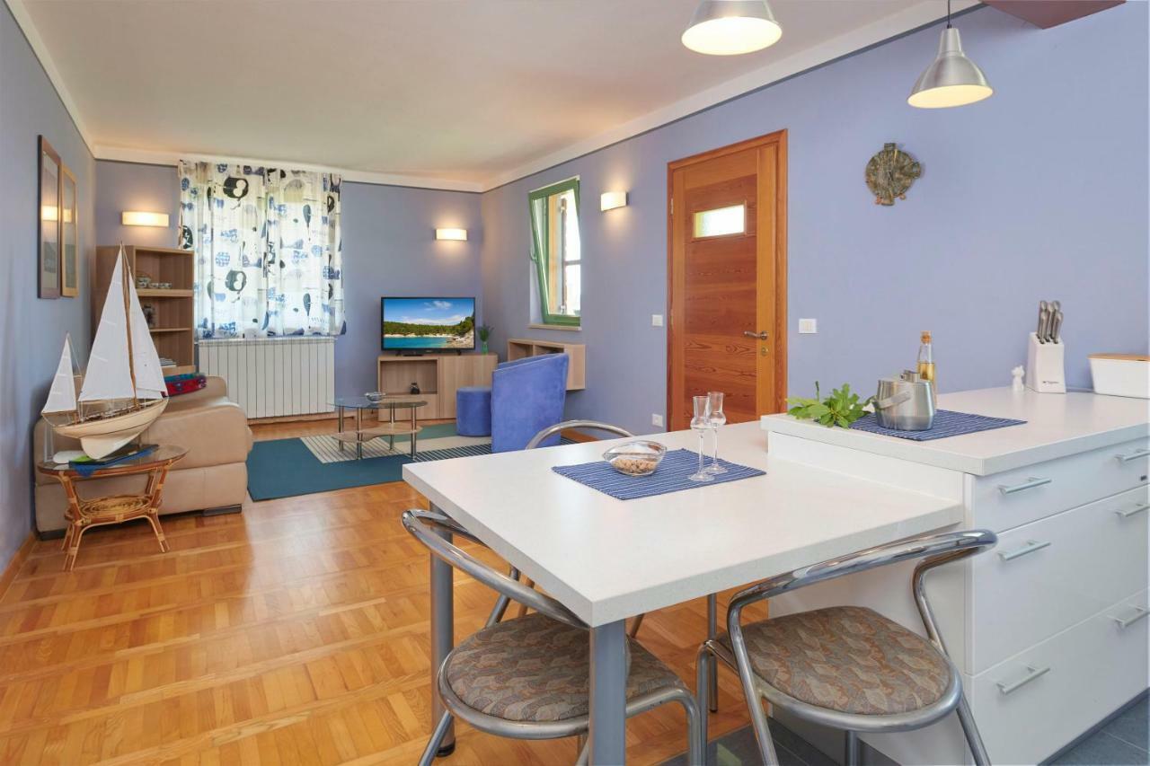 Villa Giardina Apartments Vinkuran Extérieur photo