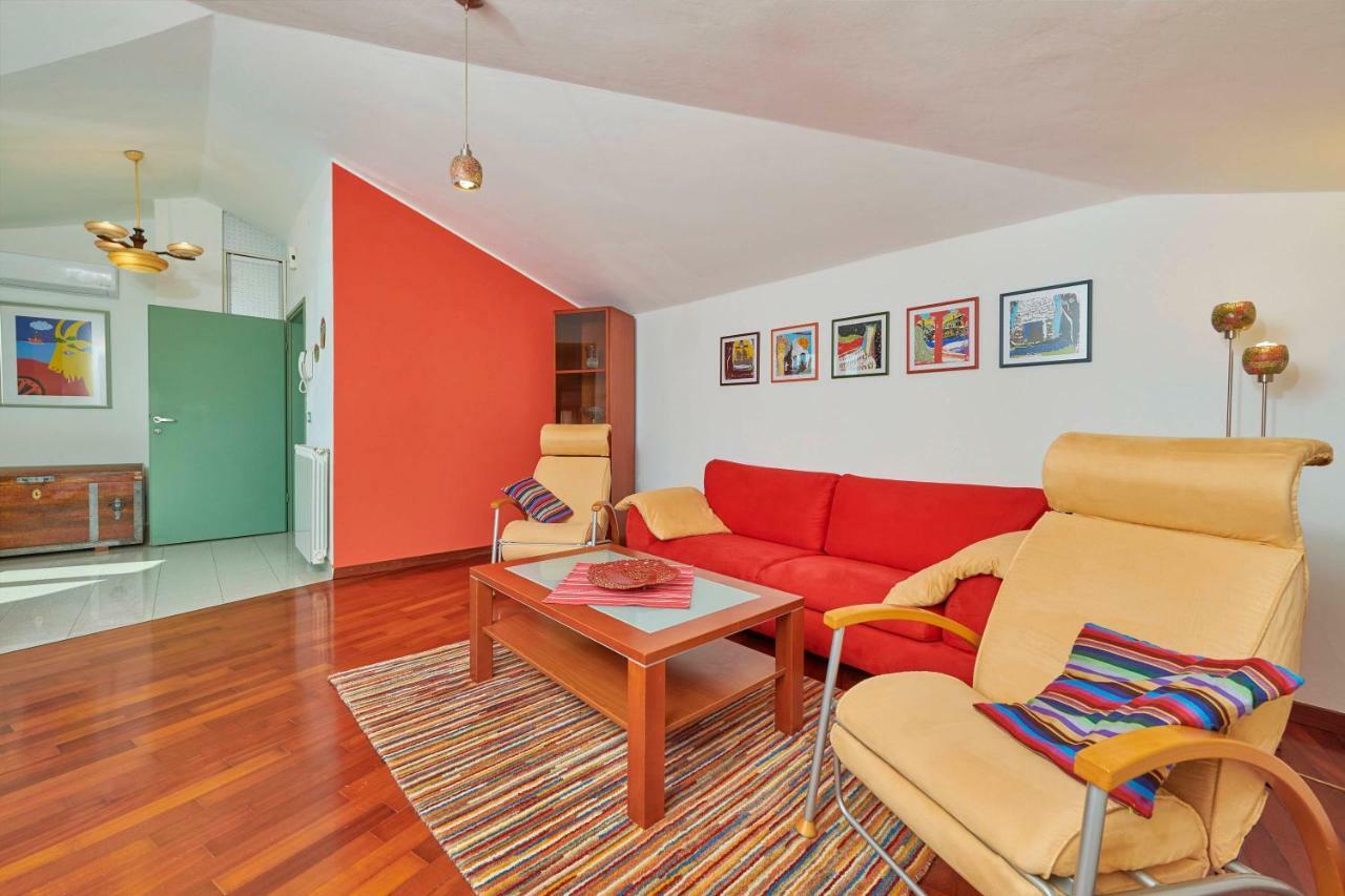 Villa Giardina Apartments Vinkuran Extérieur photo