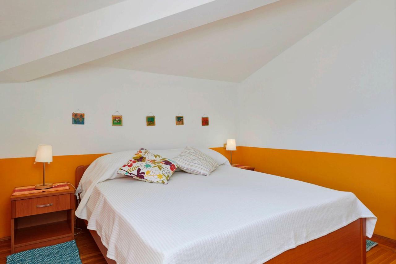 Villa Giardina Apartments Vinkuran Extérieur photo
