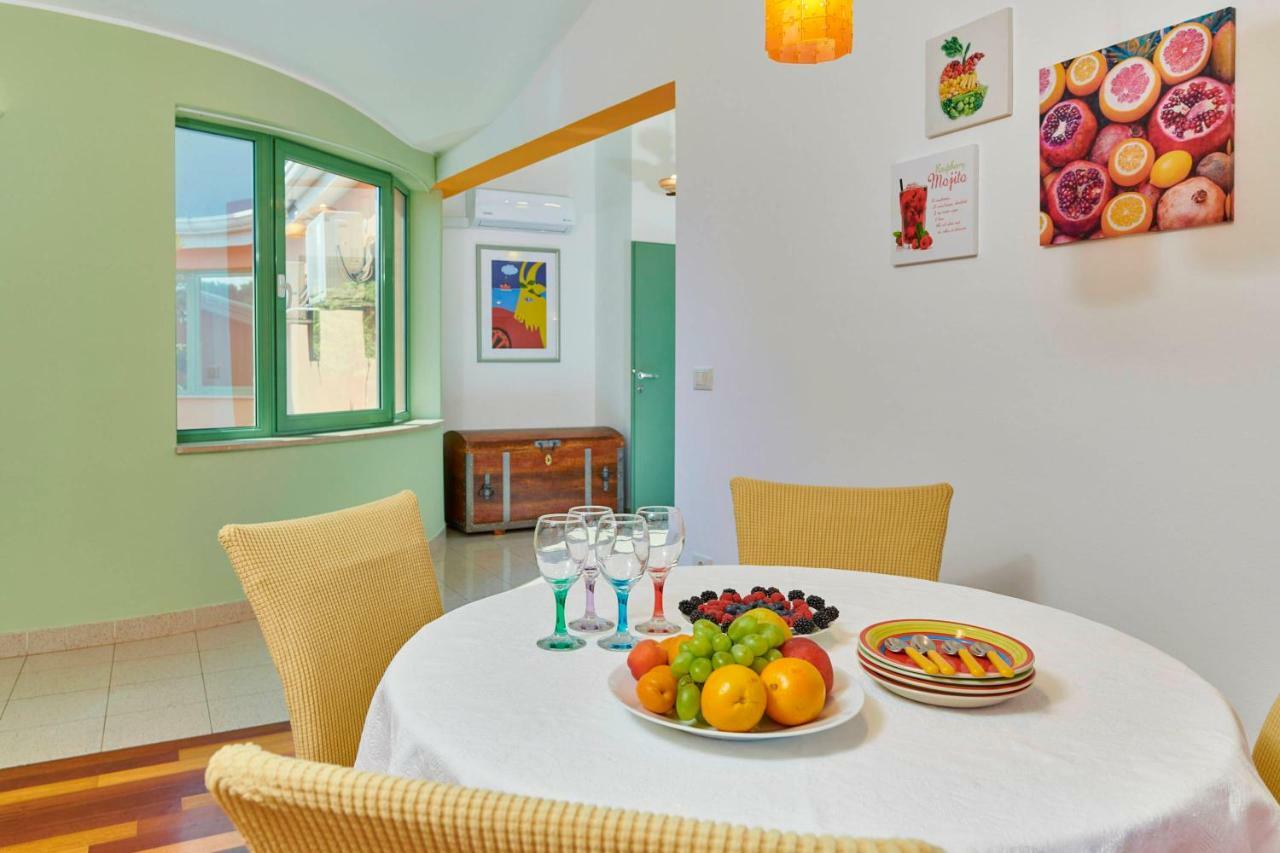 Villa Giardina Apartments Vinkuran Extérieur photo