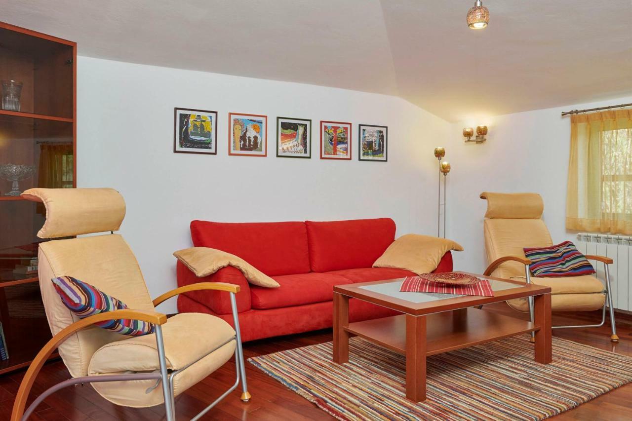 Villa Giardina Apartments Vinkuran Extérieur photo
