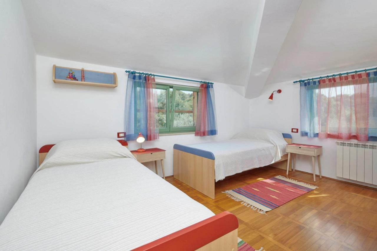 Villa Giardina Apartments Vinkuran Extérieur photo