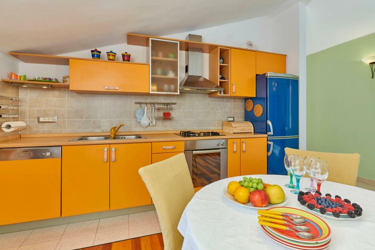 Villa Giardina Apartments Vinkuran Extérieur photo